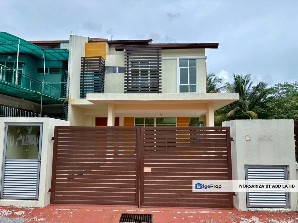 BRAND NEW, FACING OPEN SEMI D Double Storey Taman Seri Putera Banting, Selangor, Banting