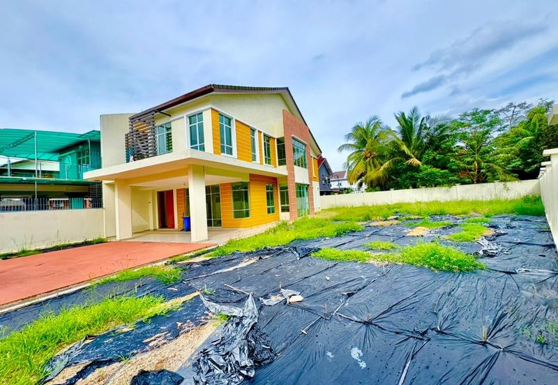 BRAND NEW, FACING OPEN SEMI D Double Storey Taman Seri Putera Banting