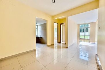 BRAND NEW, FACING OPEN SEMI D Double Storey Taman Seri Putera Banting