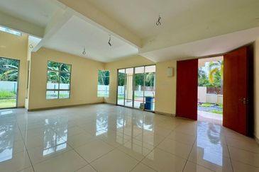 BRAND NEW, FACING OPEN SEMI D Double Storey Taman Seri Putera Banting