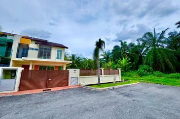 BRAND NEW, FACING OPEN SEMI D Double Storey Taman Seri Putera Banting