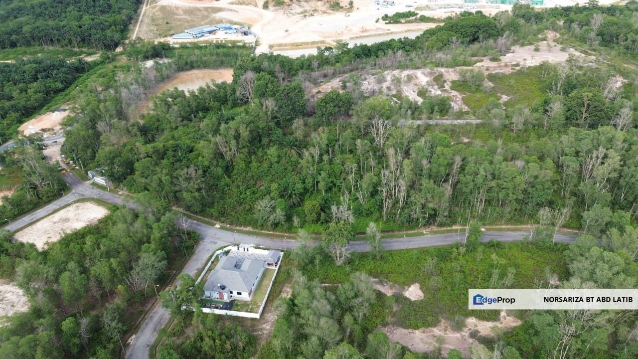 LOT BANGLO Berdekatan Stesyen ECRL Puncak Alam, Selangor, Kuala Selangor