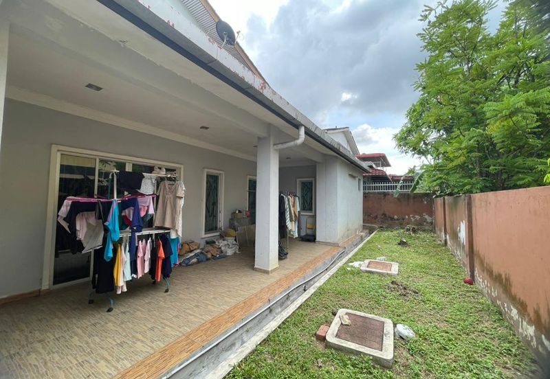 Seksyen 33, Shah Alam