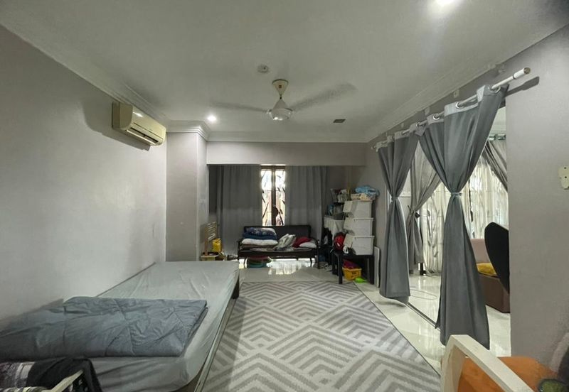 Seksyen 33, Shah Alam