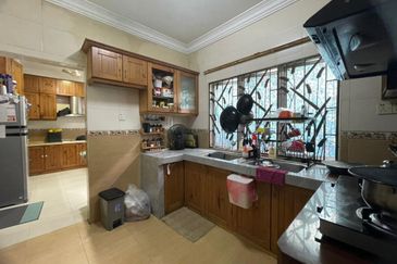 Seksyen 33, Shah Alam