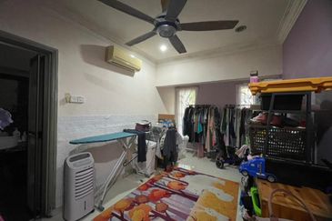 Seksyen 33, Shah Alam