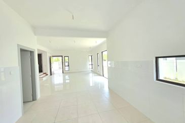 Casablanca 1 @ Alam Impian