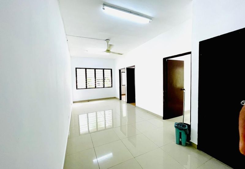 Sri Dahlia Apartment