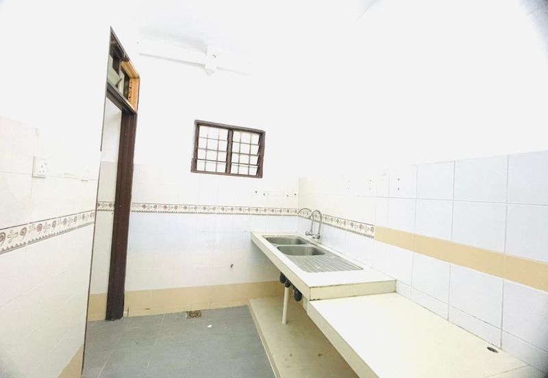 Sri Dahlia Apartment