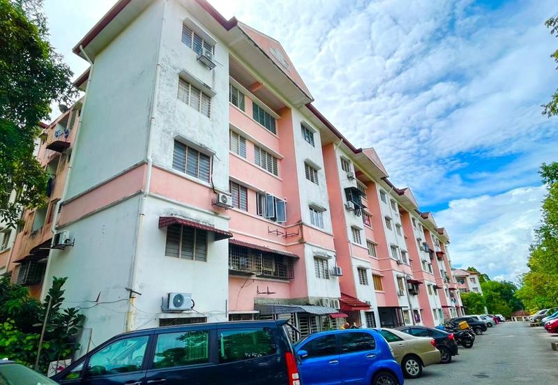 Sri Dahlia Apartment