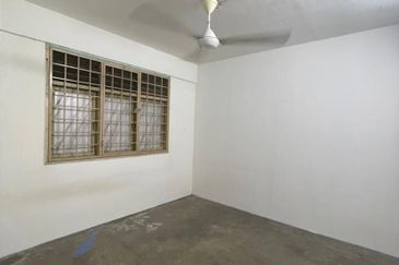 Flat PKNS Seksyen 19