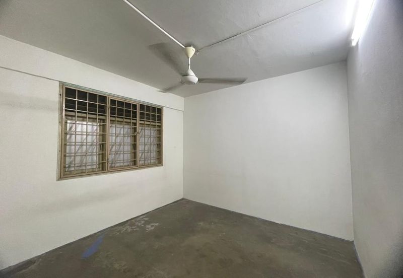 Flat PKNS Seksyen 19