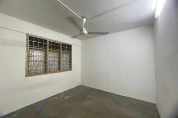 Flat PKNS Seksyen 19