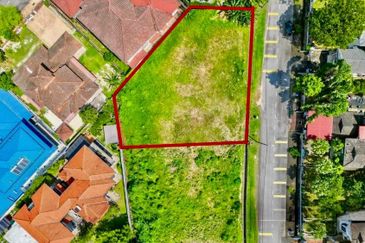 Bungalow Flat Land at Seksyen 8 Shah Alam