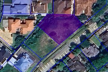 Bungalow Flat Land at Seksyen 8 Shah Alam