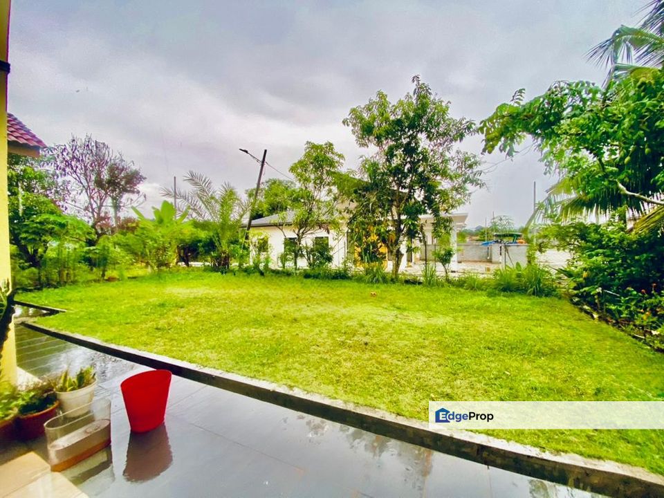 Corner Lot Luas Tanah Tepi 30 x 70 Taman Idaman Murni Salak Tinggi, Selangor, Sepang