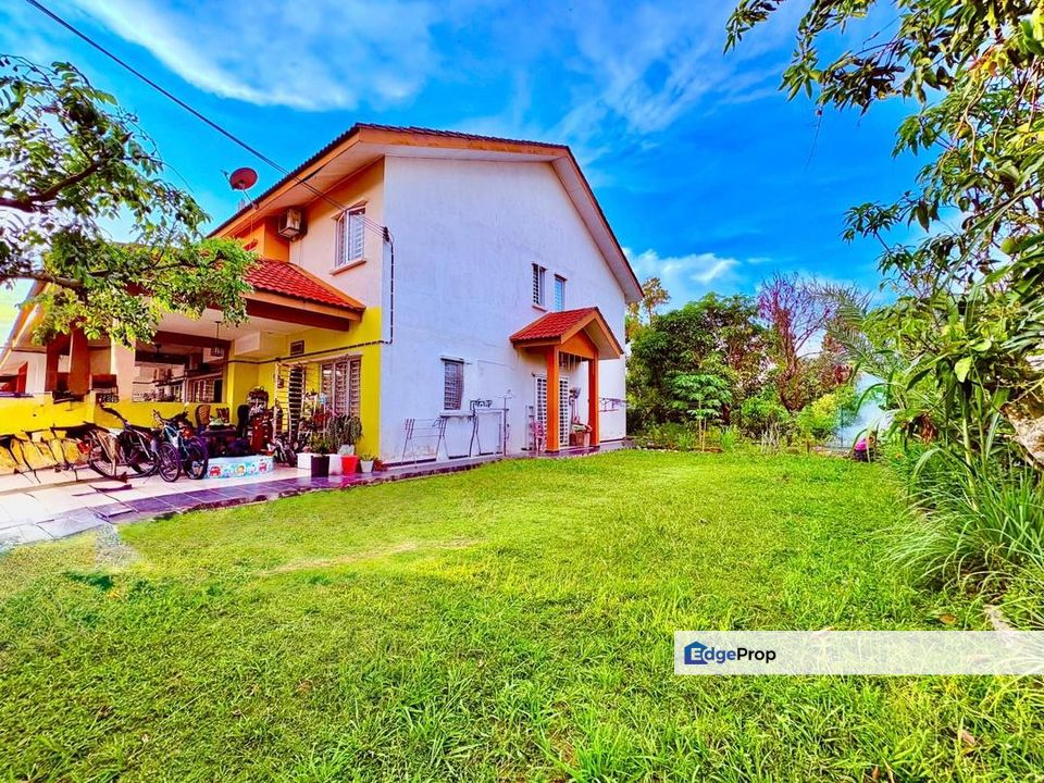 Corner Lot Luas Tanah Tepi 30 x 70 Taman Idaman Murni Salak Tinggi, Selangor, Sepang