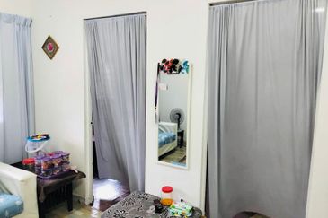 Flat PKNS Seksyen 8