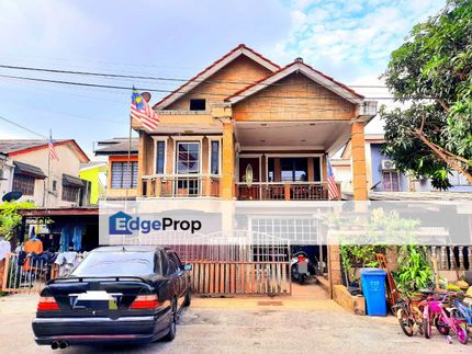 Renovated Double Storey Semi D Cluster Seksyen 17 Shah Alam, Selangor, Shah Alam