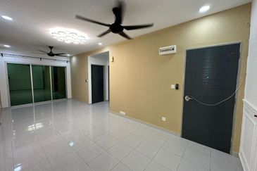 Residensi Laguna Biru 2