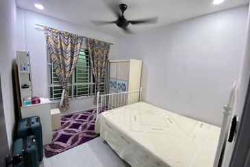 Residensi Laguna Biru 2