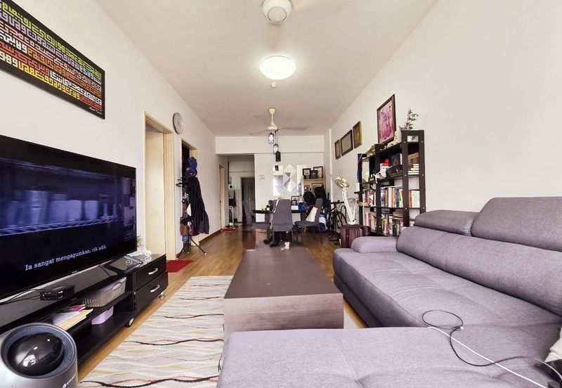 Pangsapuri Jenderam Indah