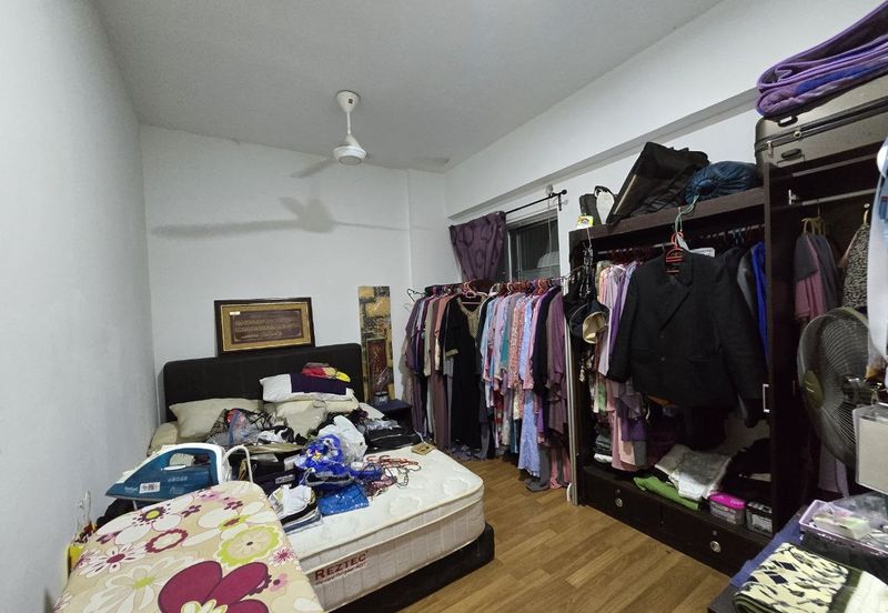 Pangsapuri Jenderam Indah