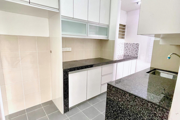 Residensi Laguna Biru 2