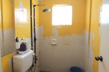 Pangsapuri Seri Dahlia, Desa Alam