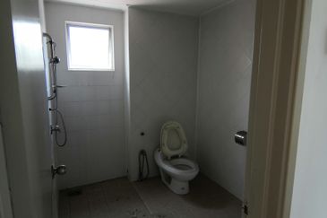 Canal Gardens, Kota Kemuning