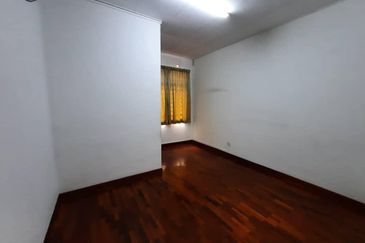 Canal Gardens, Kota Kemuning