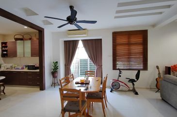 Canal Gardens, Kota Kemuning