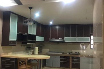 Canal Gardens, Kota Kemuning