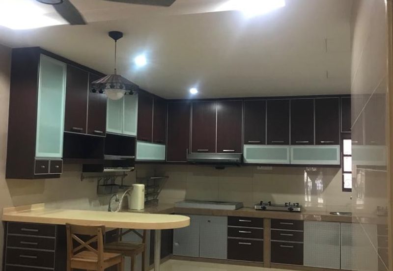 Canal Gardens, Kota Kemuning