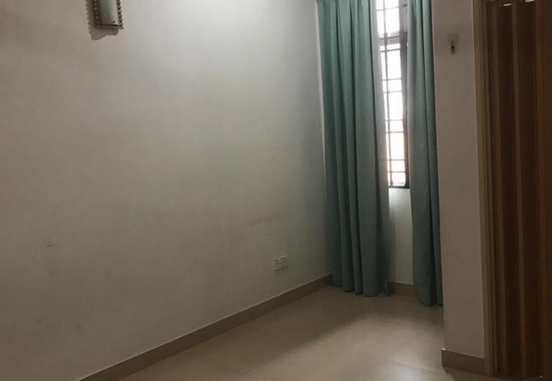 Canal Gardens, Kota Kemuning