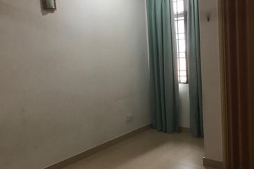 Canal Gardens, Kota Kemuning