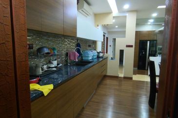 Canal Gardens, Kota Kemuning