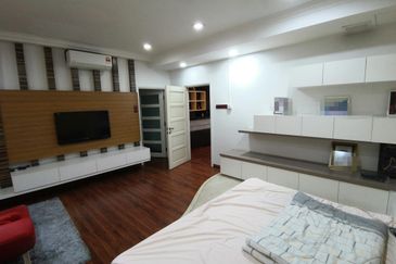 Canal Gardens, Kota Kemuning