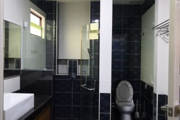 Canal Gardens, Kota Kemuning