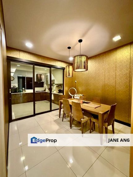 Nicely renovated Damai Residence house for Sale, Selangor, Shah Alam