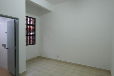 Canal Gardens, Kota Kemuning