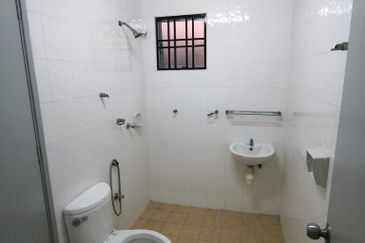 Canal Gardens, Kota Kemuning