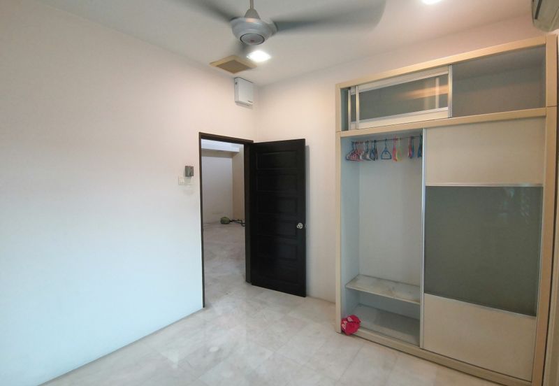 Canal Gardens, Kota Kemuning