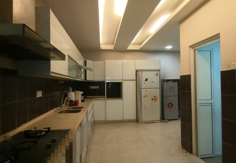 Canal Gardens, Kota Kemuning