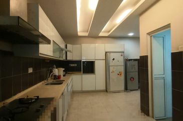 Canal Gardens, Kota Kemuning