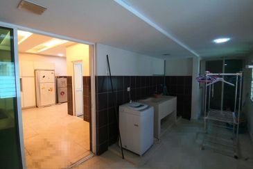 Canal Gardens, Kota Kemuning