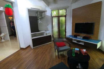 Canal Gardens, Kota Kemuning