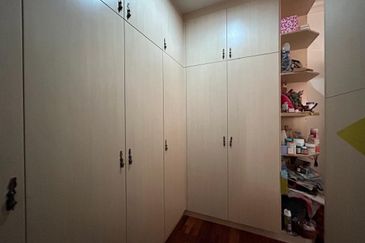 Canal Gardens, Kota Kemuning