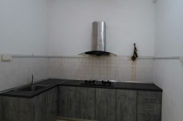 Canal Gardens, Kota Kemuning