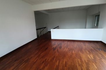 Canal Gardens, Kota Kemuning